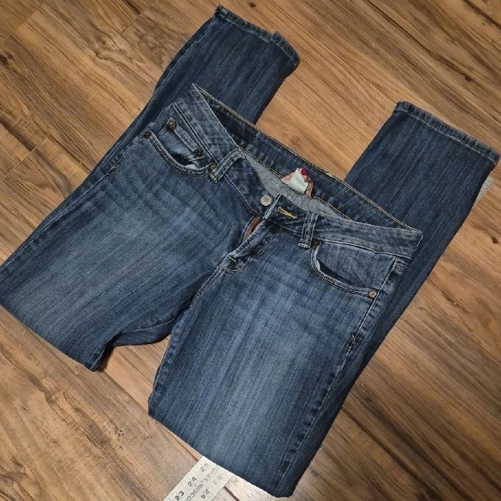 Lucky Brand Women's Straight Leg Blue Jeans - Picture 1 of 4